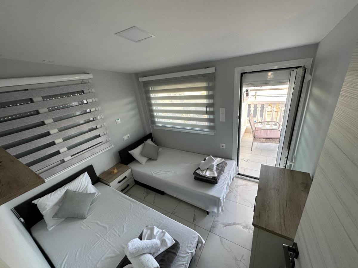 Apartments Nera Paralia-Apartment With Sea View Dış mekan fotoğraf